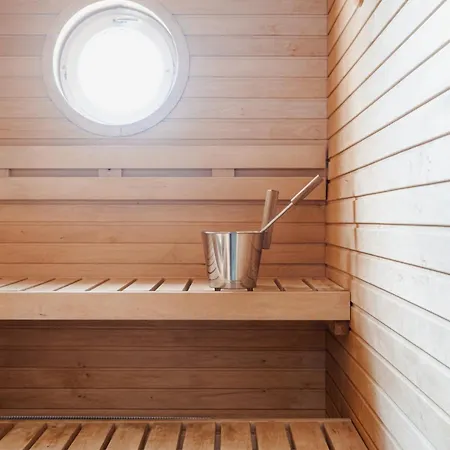 Nordic 2br With Sauna & Glazed Balcony *