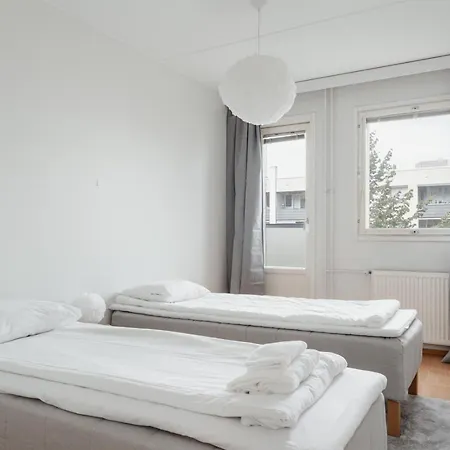 Nordic 2br With Sauna & Glazed Balcony Lägenhet