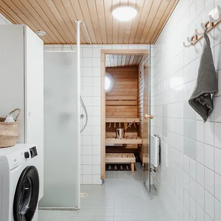 Nordic 2br With Sauna & Glazed Balcony Helsingfors