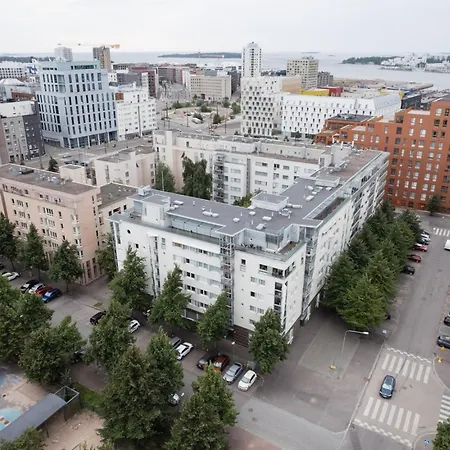 Nordic 2br With Sauna & Glazed Balcony Lägenhet Helsingfors